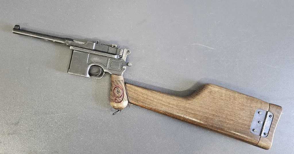 PISTOLET MAUSER C96 ROTE NEUN KALIBER 9X19