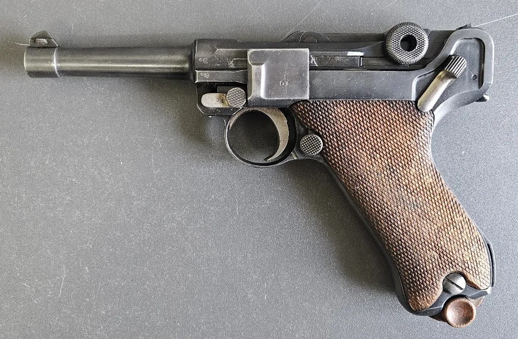 PISTOLET LUGER PARABELLUM KAL.7,65 PARA