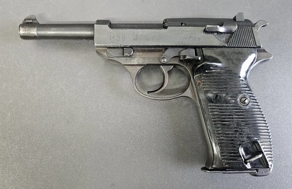 PISTOLET WALTHER P38 ROK 1943 kaliber 9x19